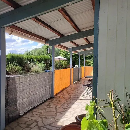 Dans La Foret....adorable 1 Bedroom Surrounded By Woodland *